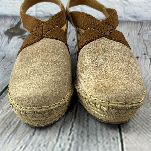 BORN DRILLES MEADE Tan Suede Leather Closed Toe Sling Back Espadrille Wedges - Picture 14 of 17